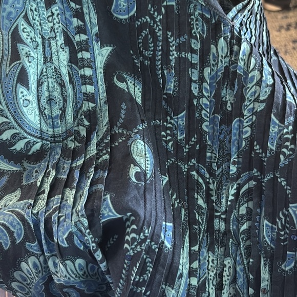Talbots vintage Petite Blue Paisley Relaxed Graphic Blouse - Picture 13 of 13